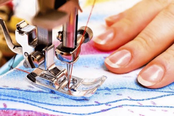 Top địa chỉ sửa quần áo đẹp gần nhà tại TPHCM & Hà Nội