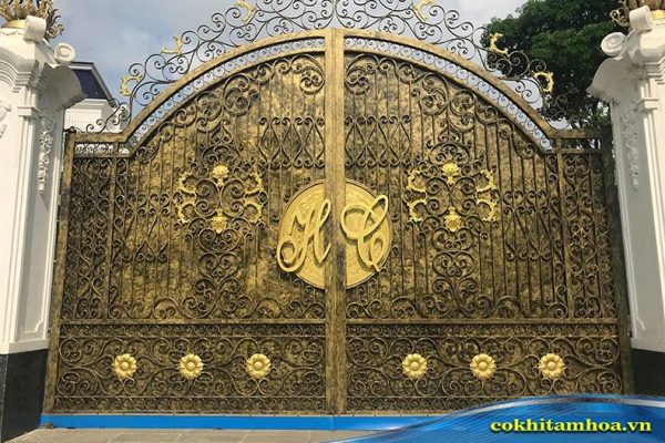 Báo giá thi công cổng sắt mỹ thuật mới nhất tại Cơ khí Tam Hoa