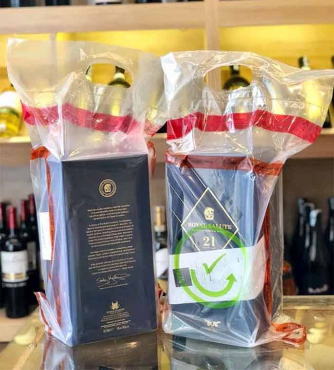 Giá Rượu Chivas 21 Xách Tay Trên Thị Trường Hiện Nay